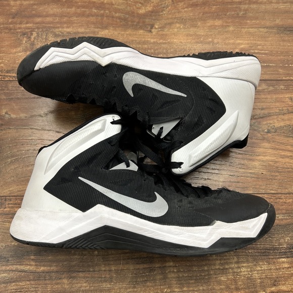 Nike Hyper ZM Quickness TB Basketball Sneakers Womens 9 1/2 Black\u200e White Silver